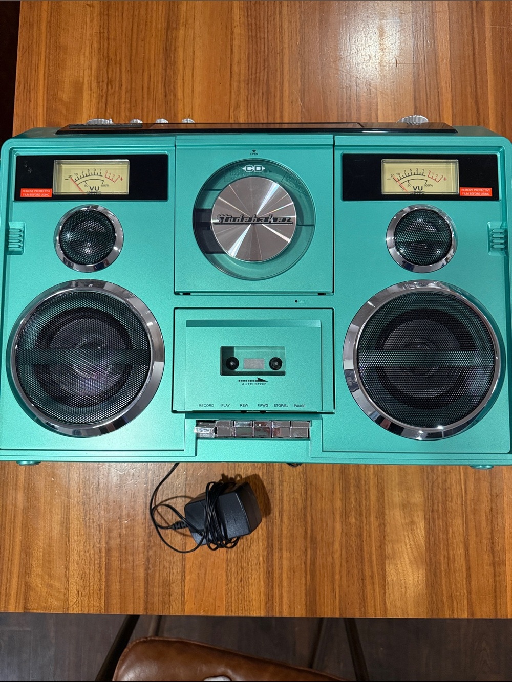 Studebaker SB2140TE Sound Station Bluetooth Boombox CD/AM-FM Radio/Cassette